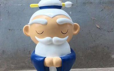 商業街擺放玻璃鋼卡通老人公仔雕塑