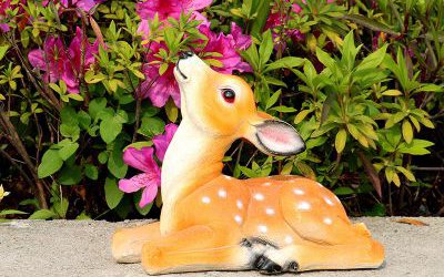 景區玻璃鋼彩繪鹿雕塑