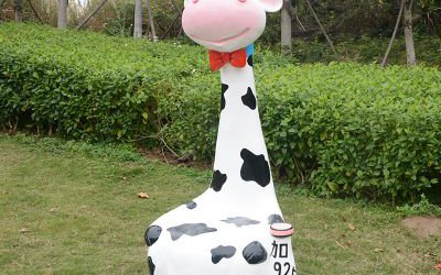 動物園玻璃鋼卡通奶牛座椅雕塑