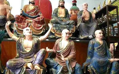 戶(hù)外景區(qū)大型景觀(guān)玻璃鋼彩繪十八羅漢雕塑