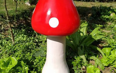 菜園創意仿真玻璃鋼蘑菇雕塑