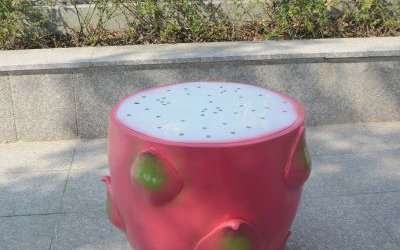 公園創(chuàng)意玻璃仿真水果火龍果雕塑